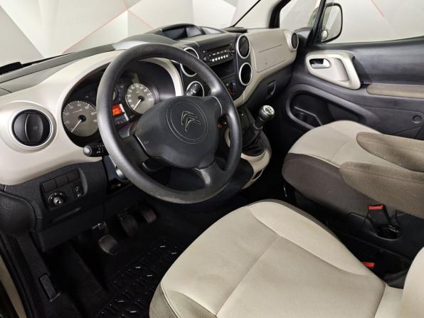 Citroen Berlingo II Рестайлинг с пробегом 2013 года, цена 895 000 рублей, 137481 км, компактвэн, Автокод Объявления