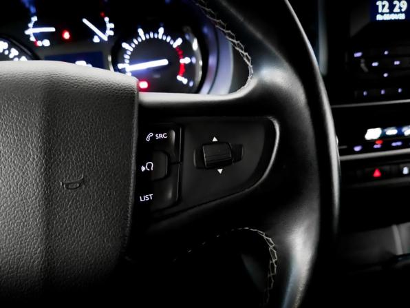Peugeot Traveller I с пробегом 2021 года, цена 3 190 000 рублей, 84887 км, минивэн, Автокод Объявления