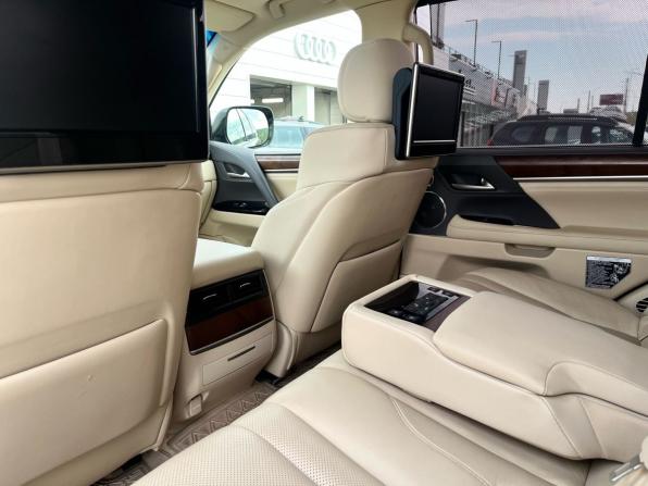 Lexus LX III Рестайлинг 2 с пробегом 2020 года, цена 9 629 000 рублей, 71484 км, внедорожник, Автокод Объявления