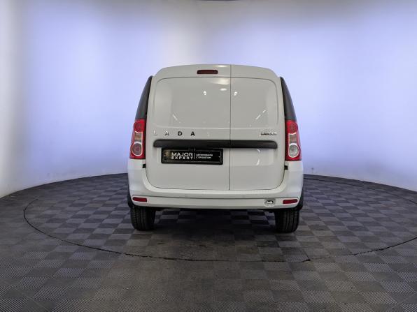 Lada (ВАЗ) Largus I Рестайлинг с пробегом 2024 года, цена 1 370 000 рублей, 14016 км, фургон, Автокод Объявления