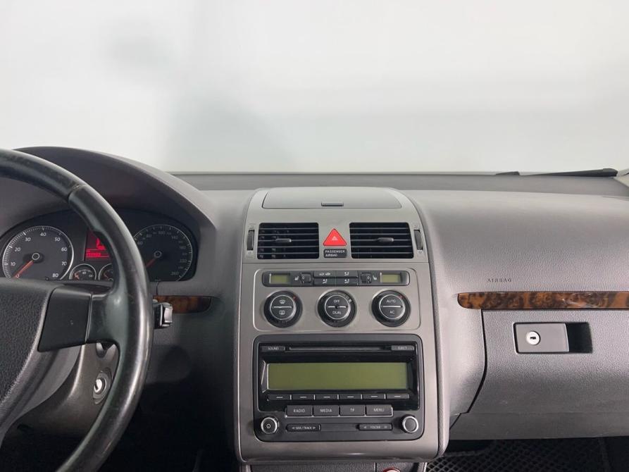 Volkswagen Touran I Рестайлинг Архангельск  - изображение 19