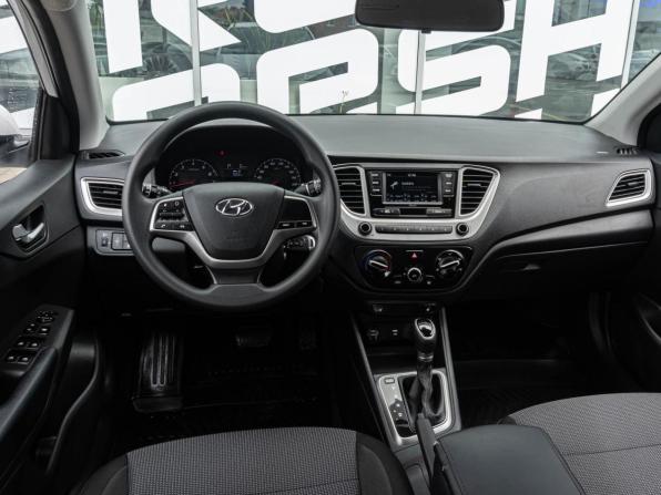 Hyundai Solaris II Рестайлинг с пробегом 2021 года, цена 1 588 000 рублей, 44857 км, седан, Автокод Объявления