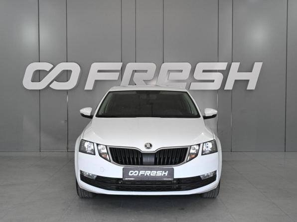 Skoda Octavia III (A7) Рестайлинг с пробегом 2019 года, цена 1 399 000 рублей, 165526 км, лифтбек, Автокод Объявления