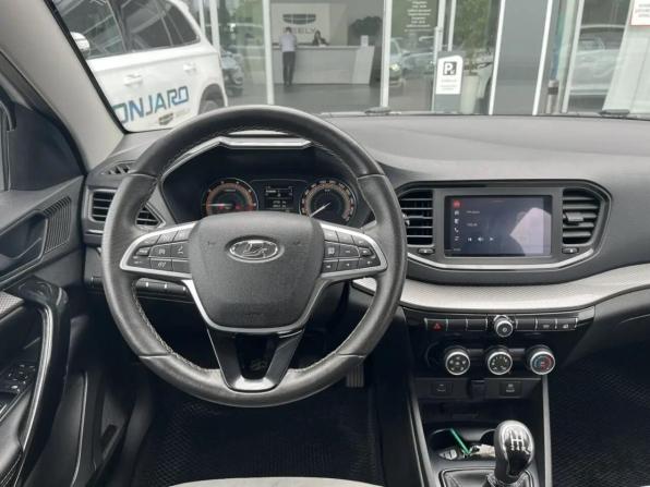Lada (ВАЗ) Vesta I Рестайлинг (NG) с пробегом 2023 года, цена 1 228 000 рублей, 27121 км, седан, Автокод Объявления