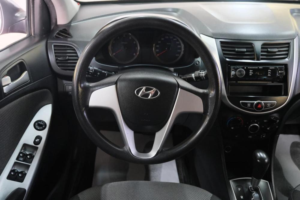 Hyundai Solaris I Омск  - изображение 12