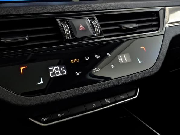 Hongqi HS5 I с пробегом 2023 года, цена 2 300 000 рублей, 58068 км, внедорожник, Автокод Объявления