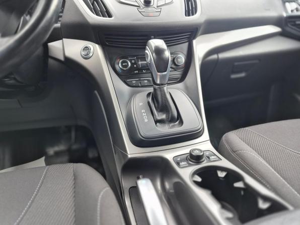 Ford Kuga II Рестайлинг с пробегом 2016 года, цена 1 690 000 рублей, 109760 км, внедорожник, Автокод Объявления