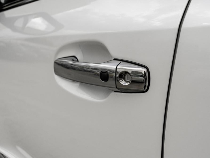 Toyota Land Cruiser 200 Series Рестайлинг 1 Екатеринбург  - изображение 39
