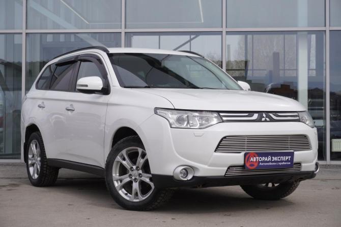 Mitsubishi Outlander III с пробегом 2012 года, цена 1 570 000 рублей, 158992 км, внедорожник, Автокод Объявления