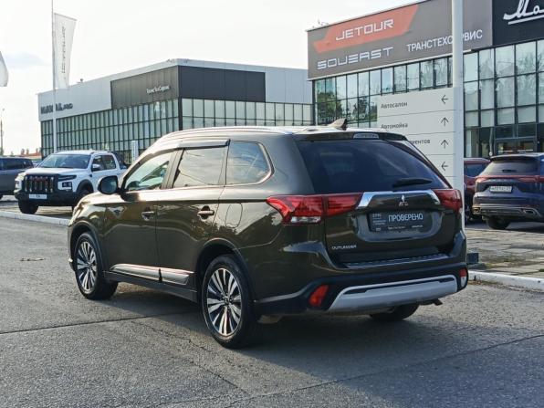 Mitsubishi Outlander III Рестайлинг 3 с пробегом 2020 года, цена 2 196 000 рублей, 65562 км, внедорожник, Автокод Объявления