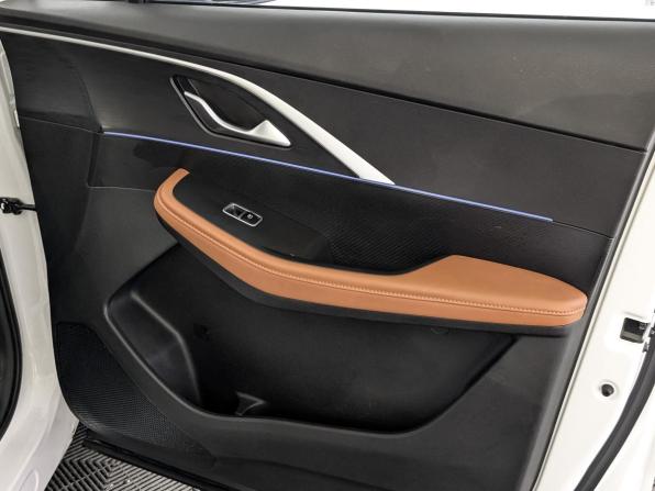 Omoda C5 I с пробегом 2022 года, цена 1 700 000 рублей, 26282 км, внедорожник, Автокод Объявления