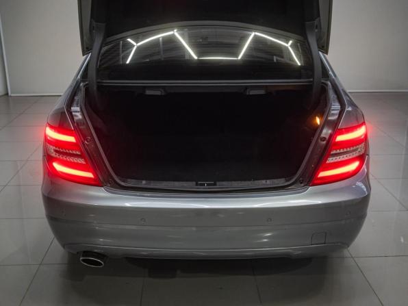 Mercedes-Benz C-Класс III (W204) Рестайлинг с пробегом 2013 года, цена 1 340 000 рублей, 309190 км, седан, Автокод Объявления