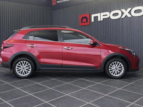 Kia Rio IV Рестайлинг с пробегом 2021 года, цена 1 867 000 рублей, 87053 км, хэтчбек, Автокод Объявления