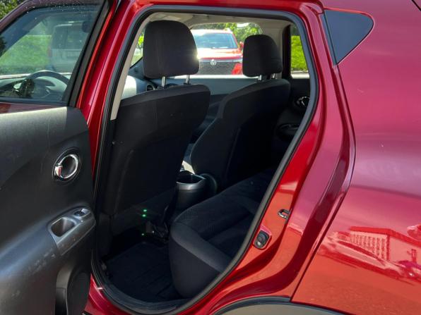 Nissan Juke I с пробегом 2011 года, цена 849 000 рублей, 200000 км, внедорожник, Автокод Объявления