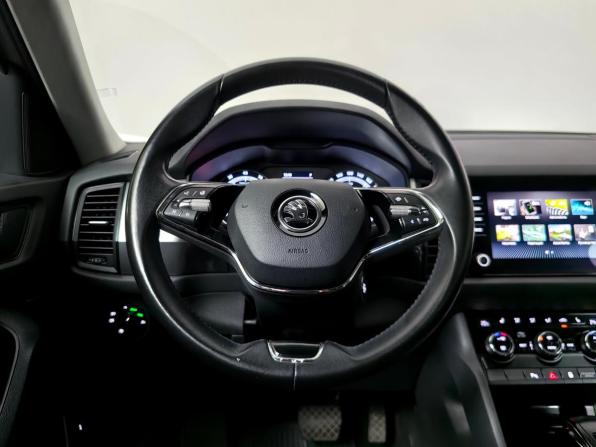 Skoda Kodiaq I с пробегом 2021 года, цена 2 699 000 рублей, 118590 км, внедорожник, Автокод Объявления