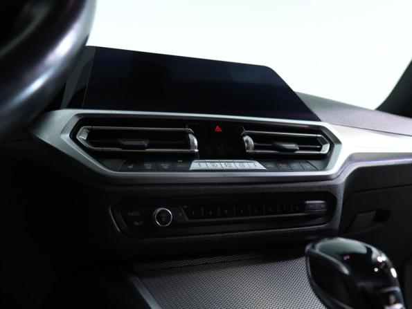 BMW 3 серии VII (G2x) с пробегом 2019 года, цена 3 190 000 рублей, 92150 км, седан, Автокод Объявления