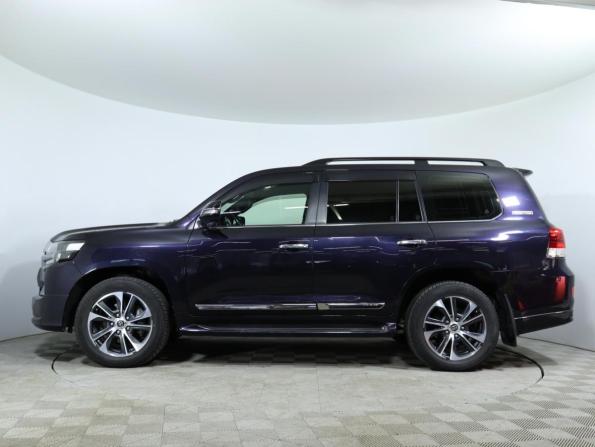 Toyota Land Cruiser 200 Series Рестайлинг 2 с пробегом 2019 года, цена 8 175 980 рублей, 48474 км, внедорожник, Автокод Объявления