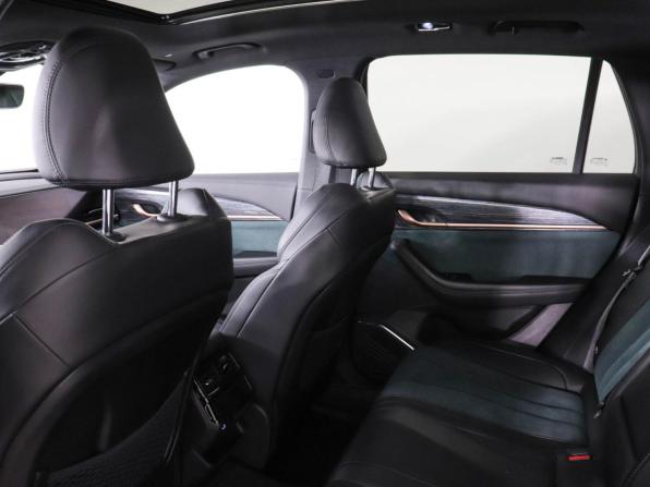 Geely Monjaro I с пробегом 2023 года, цена 3 347 000 рублей, 42378 км, внедорожник, Автокод Объявления