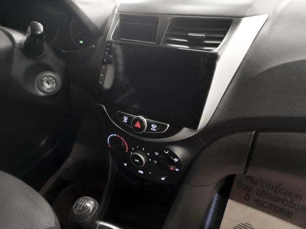 Hyundai Solaris I с пробегом 2011 года, цена 682 400 рублей, 242507 км, седан, Автокод Объявления