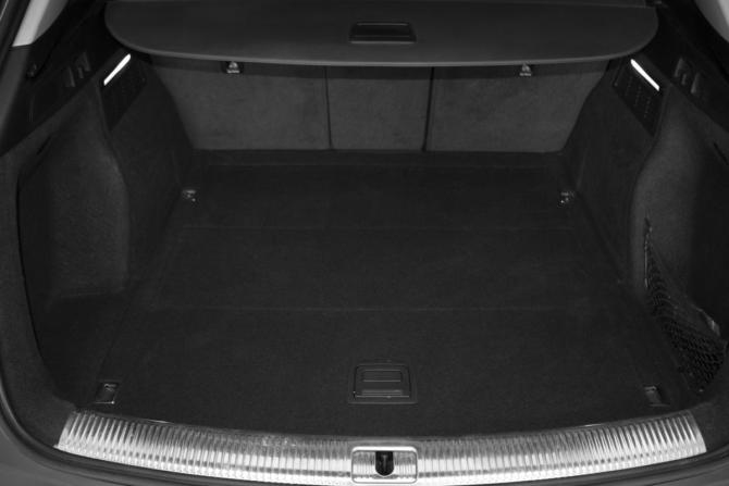 Audi Q5 II (FY) с пробегом 2020 года, цена 3 649 000 рублей, 135978 км, внедорожник, Автокод Объявления