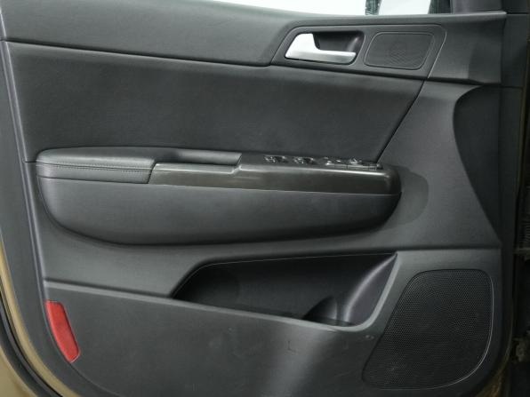 Kia Sportage IV с пробегом 2016 года, цена 2 000 000 рублей, 134163 км, внедорожник, Автокод Объявления