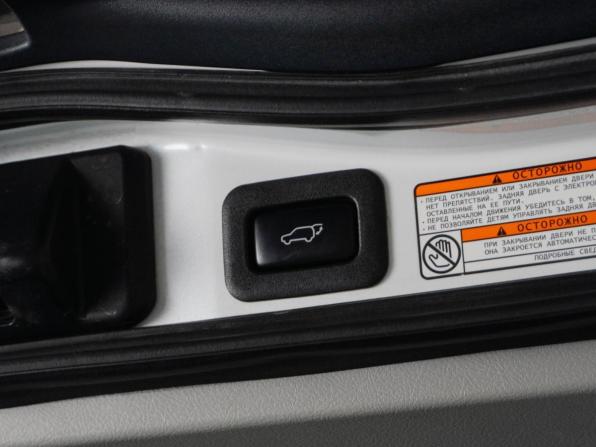 Lexus LX III Рестайлинг 2 с пробегом 2019 года, цена 9 000 000 рублей, 161283 км, внедорожник, Автокод Объявления