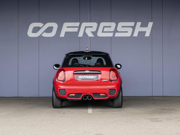 Mini Hatch III (F55/F56) Рестайлинг с пробегом 2019 года, цена 3 350 000 рублей, 50793 км, хэтчбек, Автокод Объявления