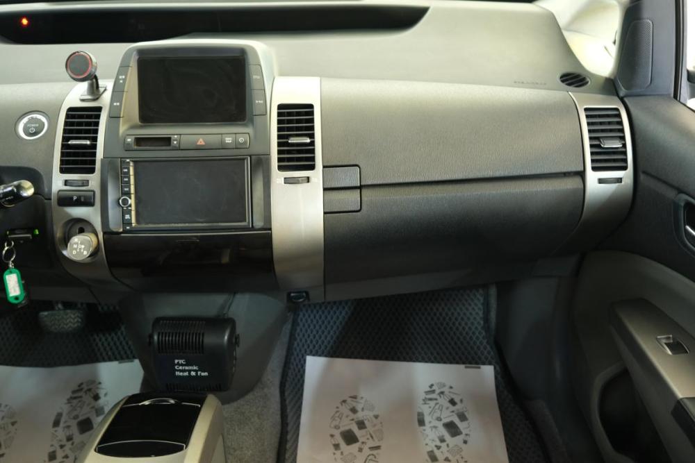 Toyota Prius II Рестайлинг (XW20) Омск  - изображение 15