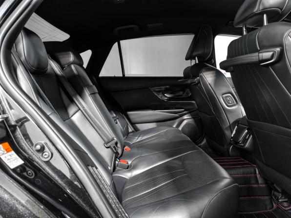 Toyota Crown XV (S220) с пробегом 2019 года, цена 2 799 000 рублей, 179439 км, седан, Автокод Объявления
