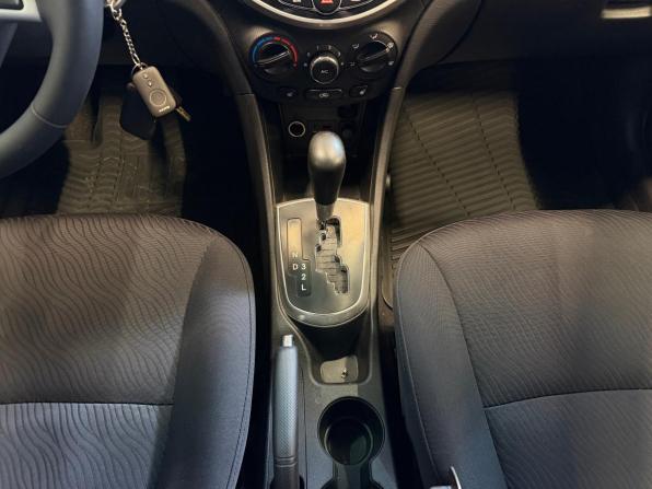 Hyundai Solaris I с пробегом 2013 года, цена 699 000 рублей, 138000 км, седан, Автокод Объявления