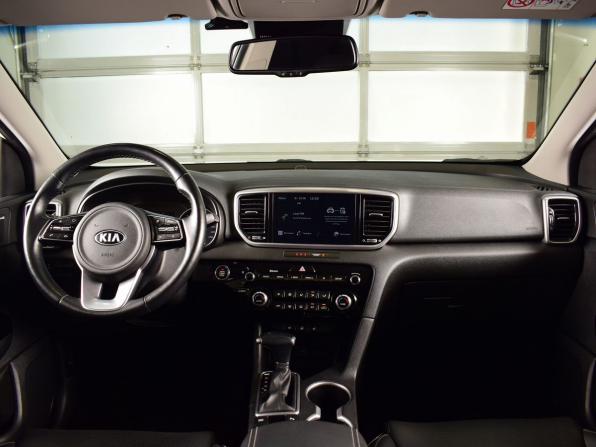 Kia Sportage IV Рестайлинг с пробегом 2021 года, цена 2 549 999 рублей, 84175 км, внедорожник, Автокод Объявления