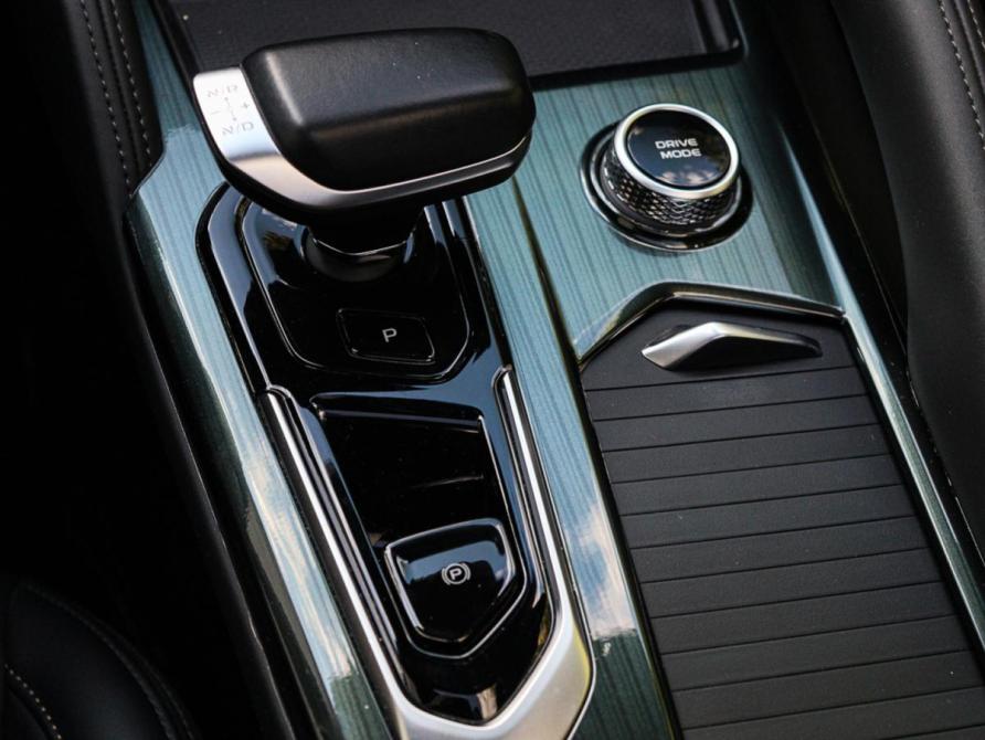 Geely Monjaro I Москва  - изображение 16