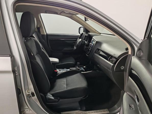 Mitsubishi Outlander III Рестайлинг 3 с пробегом 2019 года, цена 2 189 000 рублей, 67706 км, внедорожник, Автокод Объявления