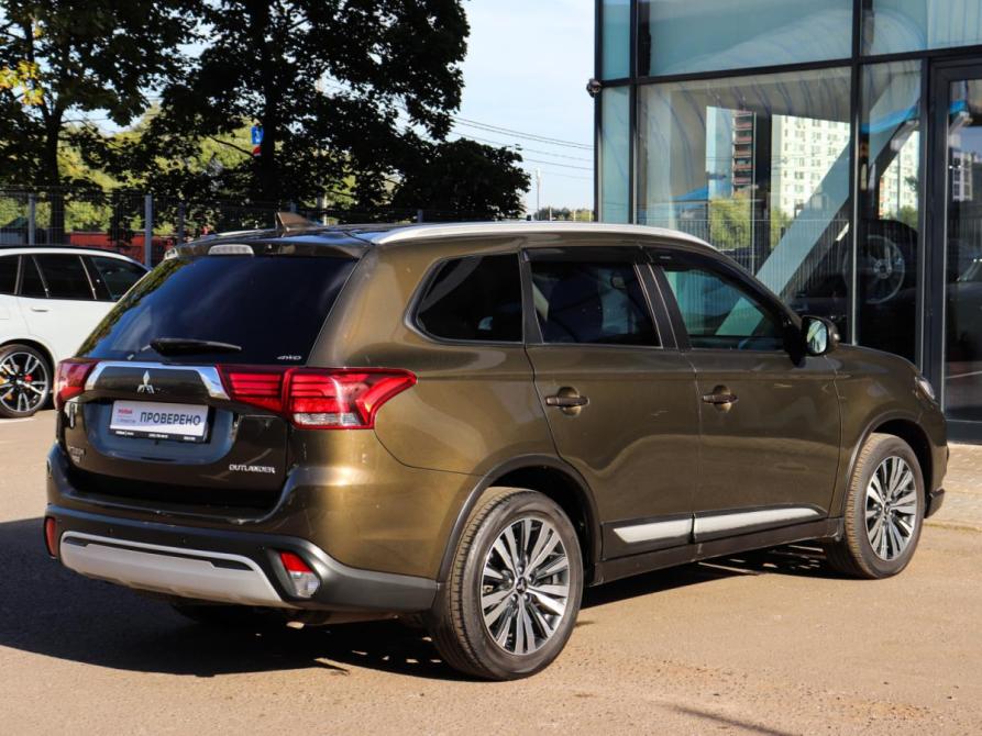 Mitsubishi Outlander III Рестайлинг 3 Химки  - изображение 4
