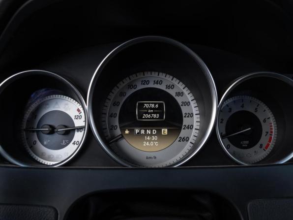 Mercedes-Benz C-Класс III (W204) Рестайлинг с пробегом 2012 года, цена 1 530 000 рублей, 206783 км, седан, Автокод Объявления