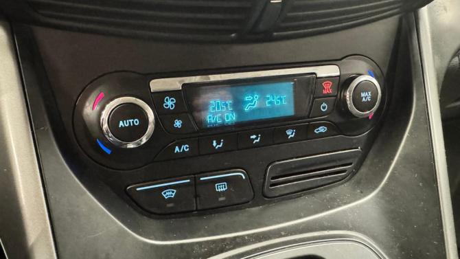 Ford Kuga II с пробегом 2014 года, цена 1 219 000 рублей, 107032 км, внедорожник, Автокод Объявления