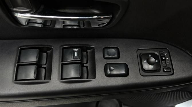 Mitsubishi ASX I с пробегом 2012 года, цена 979 000 рублей, 264786 км, внедорожник, Автокод Объявления