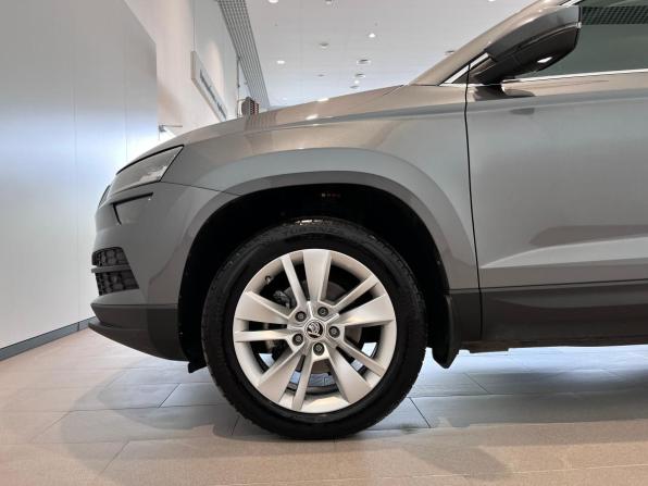 Skoda Karoq I с пробегом 2021 года, цена 2 439 000 рублей, 101534 км, внедорожник, Автокод Объявления