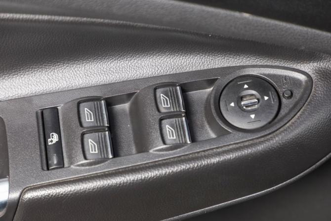 Ford Kuga II с пробегом 2013 года, цена 1 349 000 рублей, 164330 км, внедорожник, Автокод Объявления