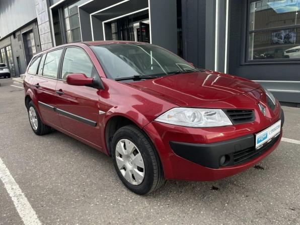 Renault Megane II Рестайлинг с пробегом 2008 года, цена 575 000 рублей, 210359 км, универсал, Автокод Объявления
