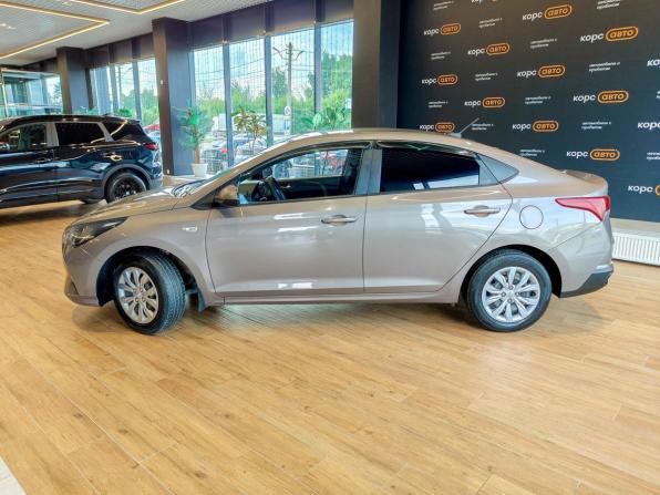 Hyundai Solaris II Рестайлинг с пробегом 2021 года, цена 1 450 000 рублей, 96222 км, седан, Автокод Объявления