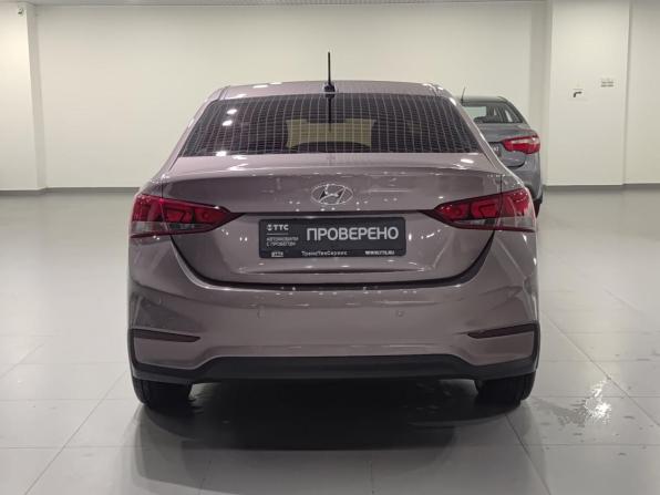 Hyundai Solaris II с пробегом 2019 года, цена 1 313 000 рублей, 120225 км, седан, Автокод Объявления