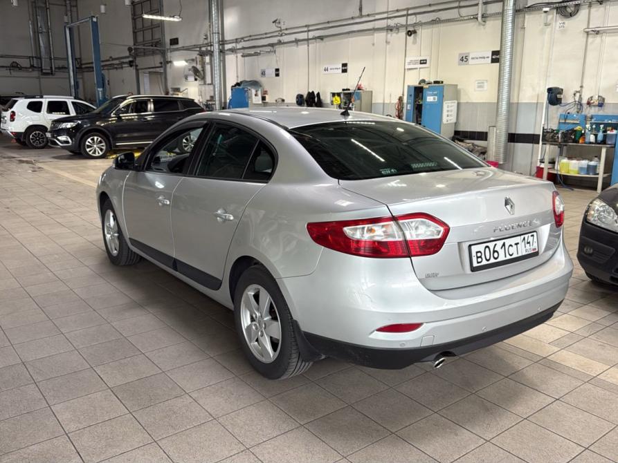 Renault Fluence I Санкт-Петербург  - изображение 4