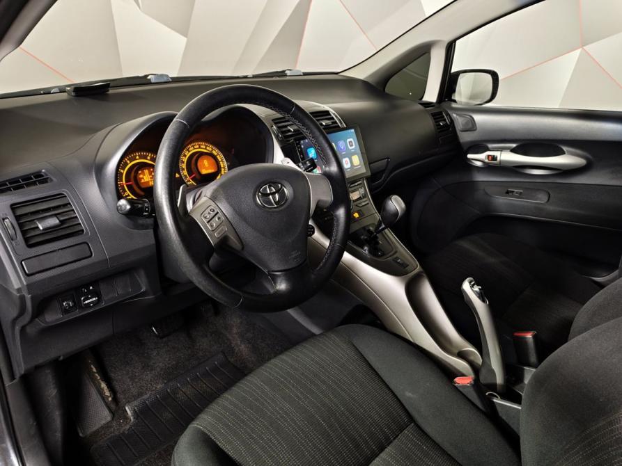 Toyota Auris I Москва  - изображение 18