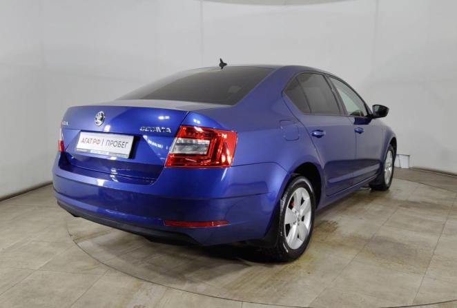 Skoda Octavia III (A7) Рестайлинг с пробегом 2018 года, цена 1 650 000 рублей, 117000 км, лифтбек, Автокод Объявления