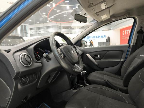 Renault Sandero II с пробегом 2017 года, цена 899 000 рублей, 172540 км, хэтчбек, Автокод Объявления