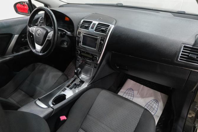 Toyota Avensis III Рестайлинг с пробегом 2012 года, цена 1 529 000 рублей, 165500 км, седан, Автокод Объявления