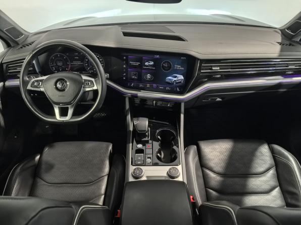 Volkswagen Touareg III с пробегом 2019 года, цена 5 099 000 рублей, 120673 км, внедорожник, Автокод Объявления