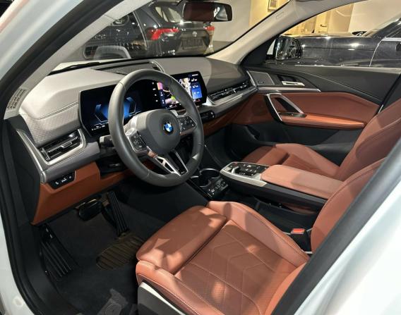 BMW X2 II (U10) с пробегом 2025 года, цена 6 280 000 рублей, 37 км, внедорожник, Автокод Объявления