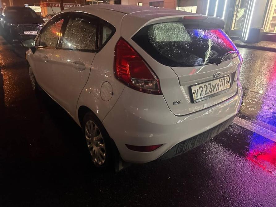 Ford Fiesta Mk6 Рестайлинг Санкт-Петербург  - изображение 4